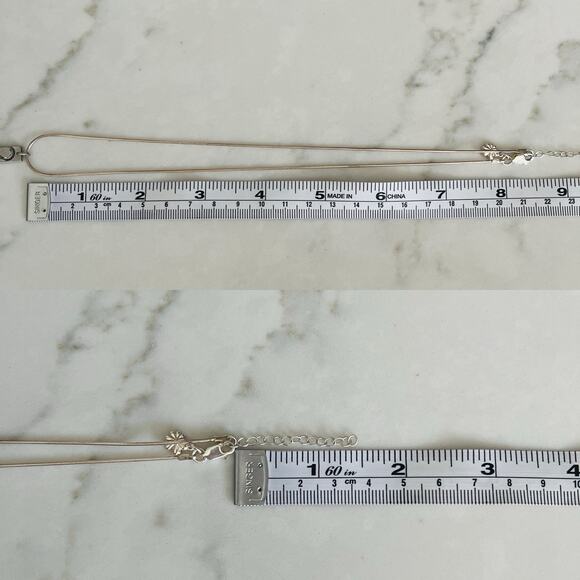 The Kiss Silver Pendant With Small Diamond Chip, silver chain "With you everyday - Picture 10 of 11